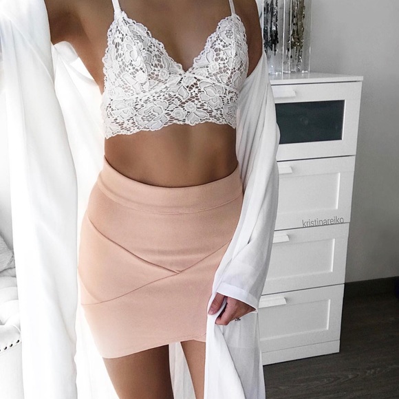 BLOSSOM | Light Pink Bandage Mini Skirt - Picture 1 of 4